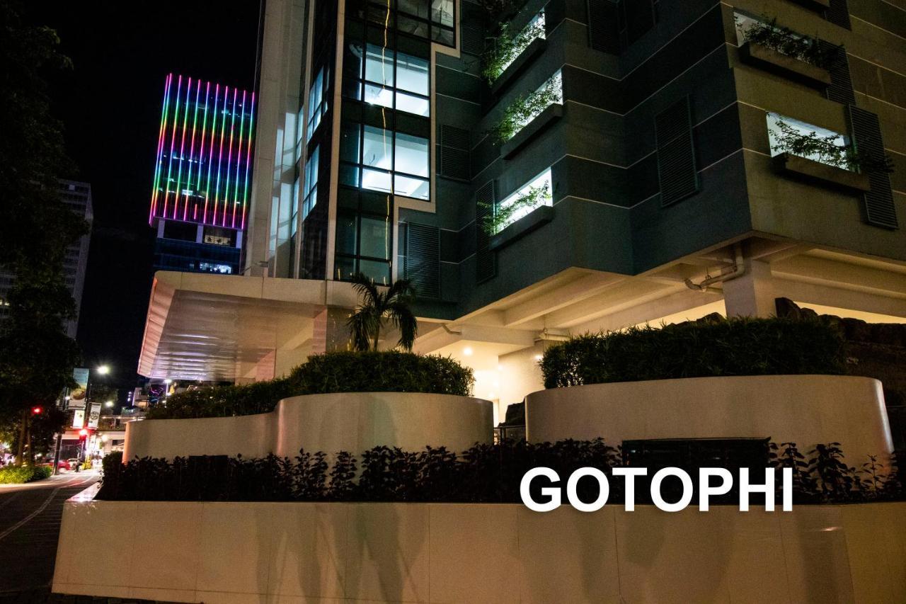 One Uptown Residence Taguig Buitenkant foto