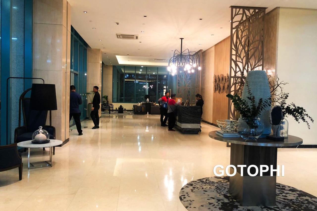 One Uptown Residence Taguig Buitenkant foto