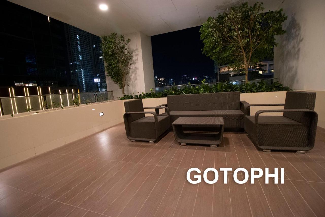 One Uptown Residence Taguig Buitenkant foto